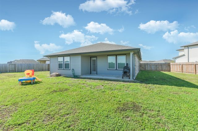 503 Rain Cloud Drive, Baytown, TX 77523