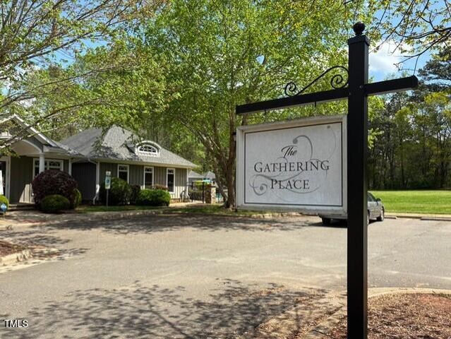 110 Bellamy Lane 206, Chapel Hill, NC 27516