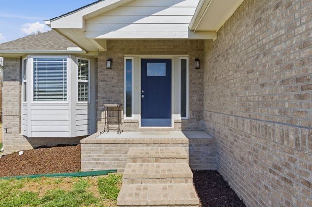 516 E Shade, Andover, KS 67002