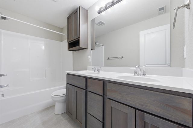 516 E Shade, Andover, KS 67002