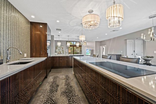 8 Port Side Drive 8A, Fort Lauderdale, FL 33316