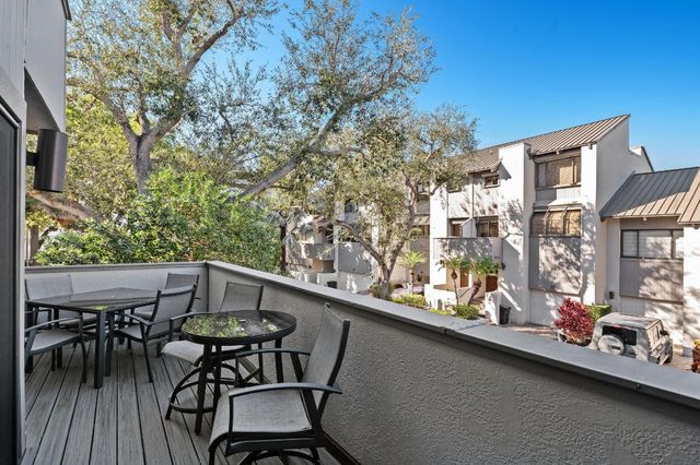 8 Port Side Drive 8A, Fort Lauderdale, FL 33316