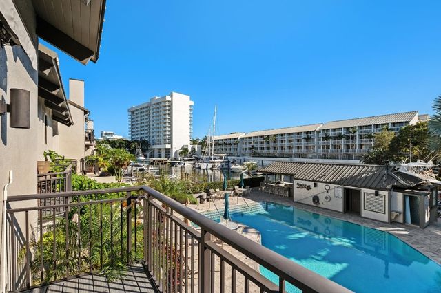 8 Port Side Drive 8A, Fort Lauderdale, FL 33316