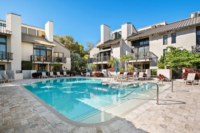 8 Port Side Drive 8A, Fort Lauderdale, FL 33316