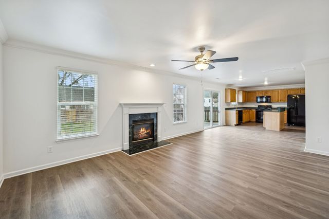 1849 Devon Dr, Spring Hill, TN 37174