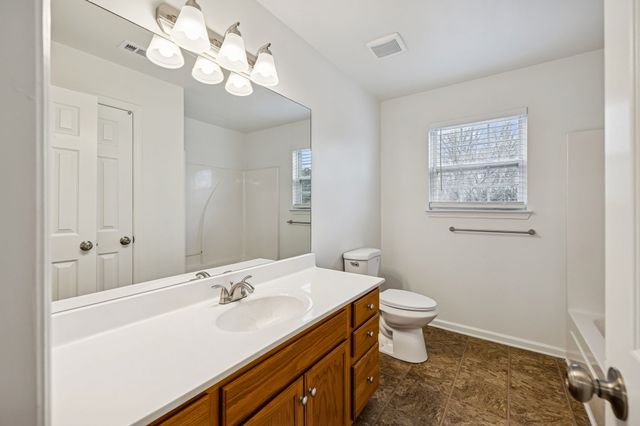 1849 Devon Dr, Spring Hill, TN 37174