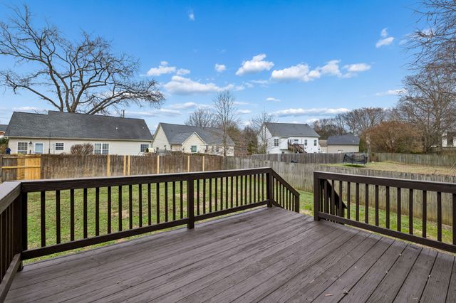 1849 Devon Dr, Spring Hill, TN 37174