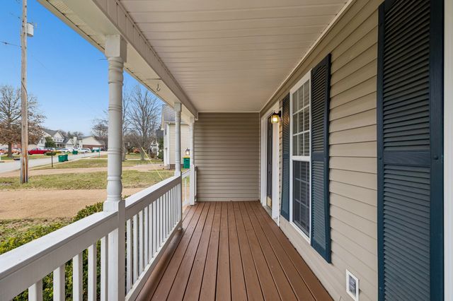 1849 Devon Dr, Spring Hill, TN 37174