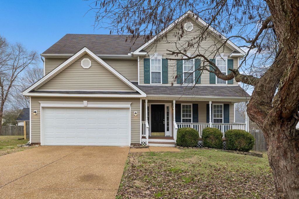 1849 Devon Dr, Spring Hill, TN 37174