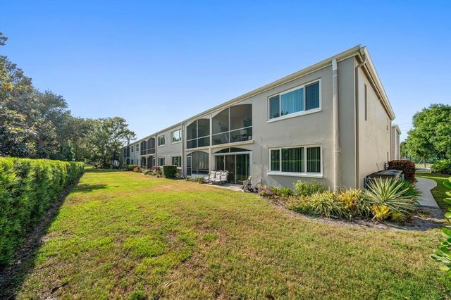 919 OSCEOLA ROAD 202, Belleair, FL 33756