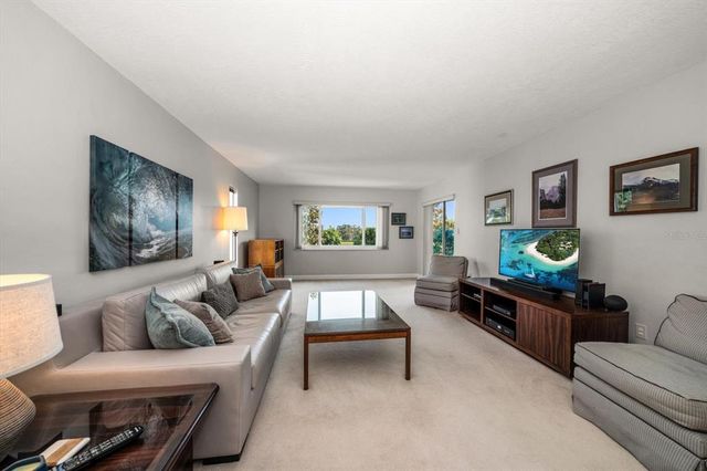 919 OSCEOLA ROAD 202, Belleair, FL 33756