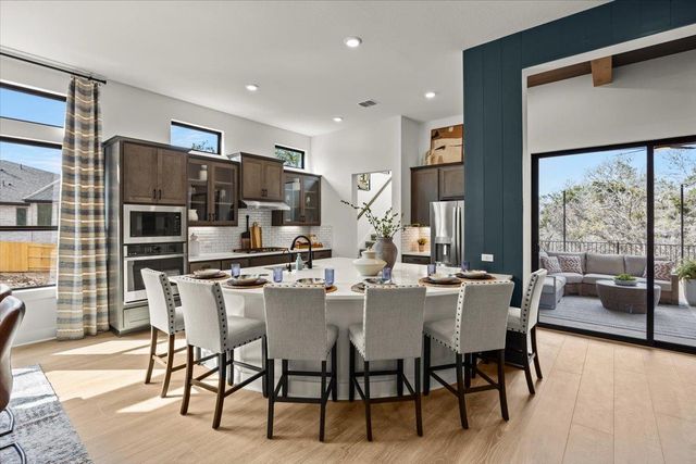 18725 Brady Clearing DR, Austin, TX 78738
