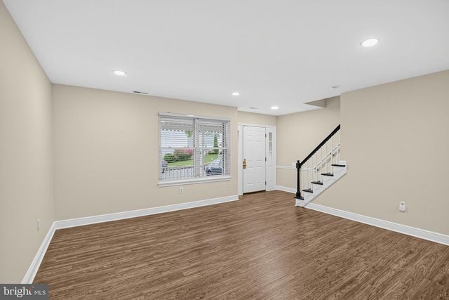 71 S TIMBER, Southampton, PA 18966