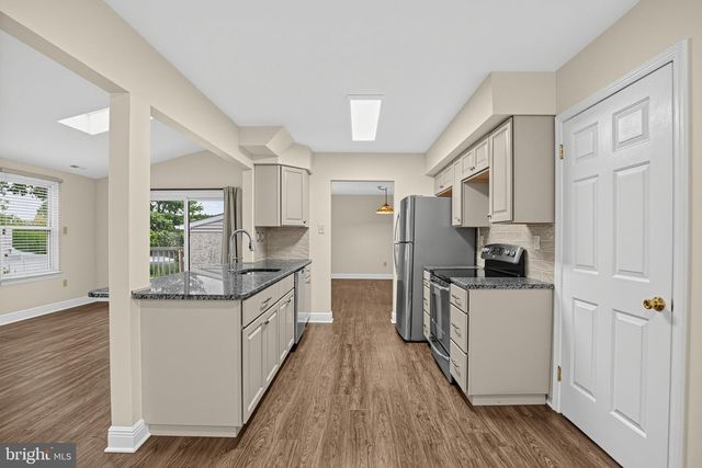71 S TIMBER, Southampton, PA 18966