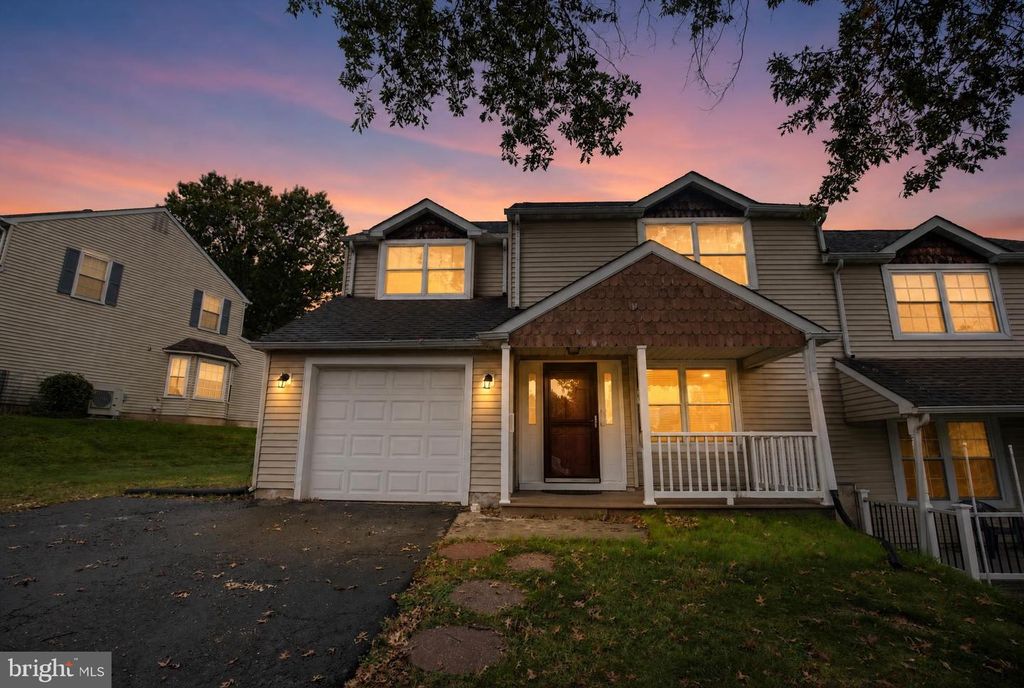 71 S TIMBER, Southampton, PA 18966