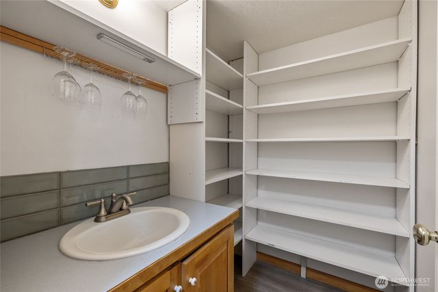 9422 22nd Avenue NW, Gig Harbor, WA 98332