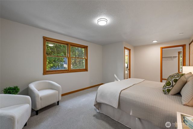 9422 22nd Avenue NW, Gig Harbor, WA 98332