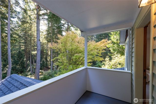 9422 22nd Avenue NW, Gig Harbor, WA 98332