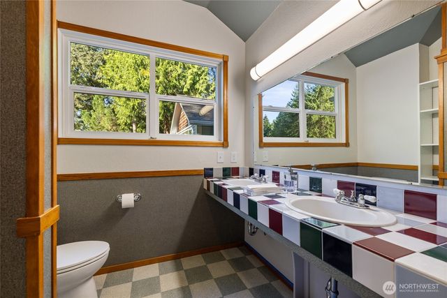 9422 22nd Avenue NW, Gig Harbor, WA 98332