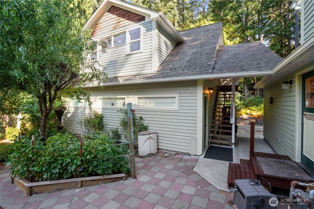9422 22nd Avenue NW, Gig Harbor, WA 98332