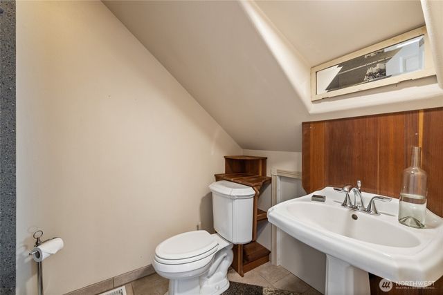 9422 22nd Avenue NW, Gig Harbor, WA 98332