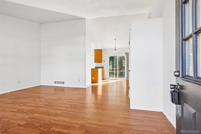 5873 S Nepal Street, Aurora, CO 80015