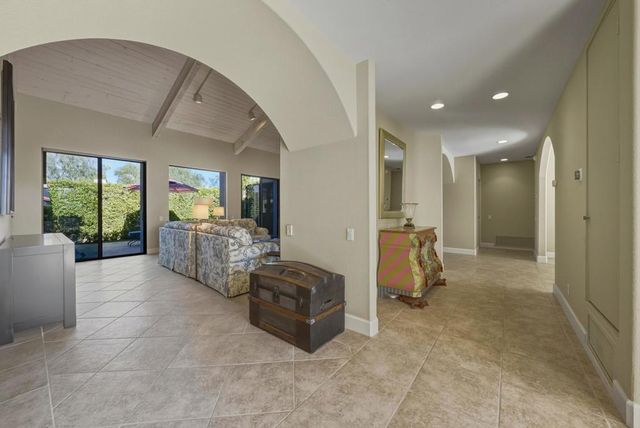 818 Inverness Drive, Rancho Mirage, CA 92270