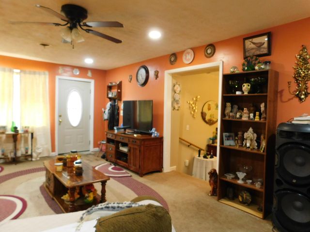 503 Mountain View Avenue, Harlan, KY 40831