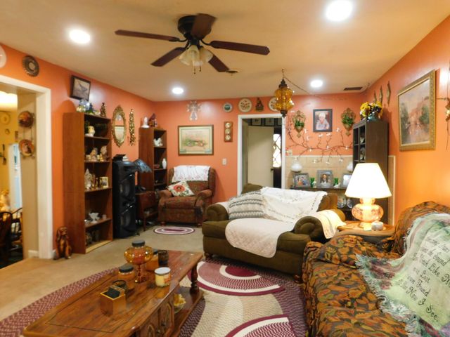 503 Mountain View Avenue, Harlan, KY 40831