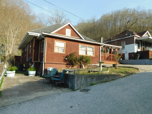 503 Mountain View Avenue, Harlan, KY 40831