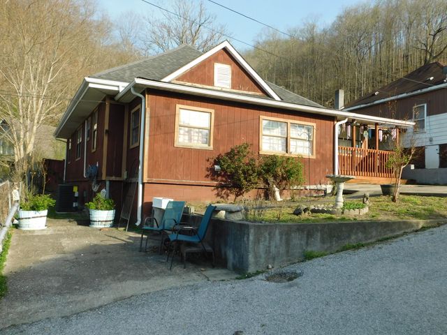 503 Mountain View Avenue, Harlan, KY 40831