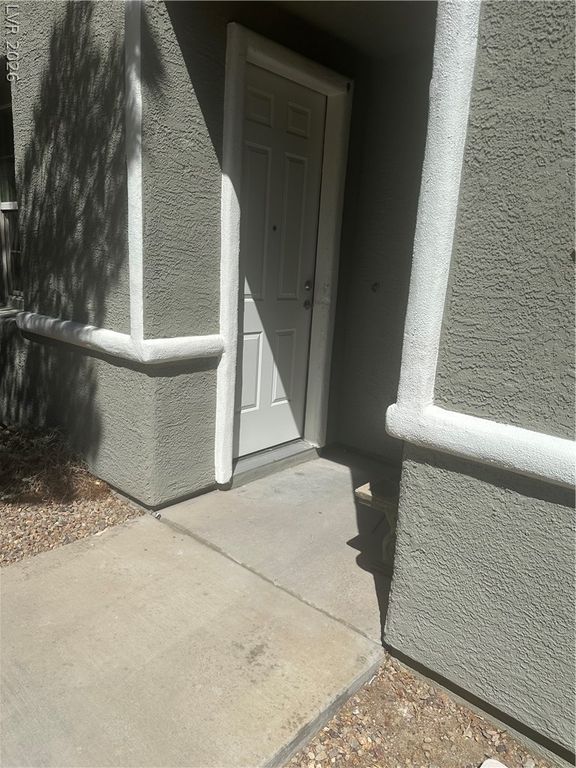 25 Lone Cove Court 1, Henderson, NV 89012 — photo 2