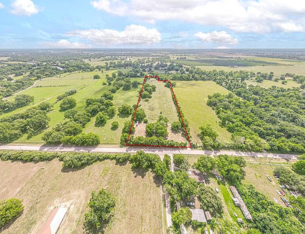 2125 Peach Ridge Road, Brookshire, TX 77423