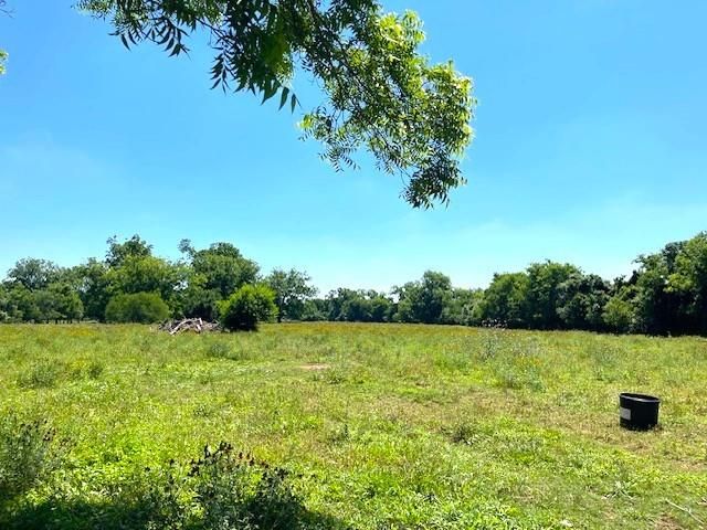 2125 Peach Ridge Road, Brookshire, TX 77423