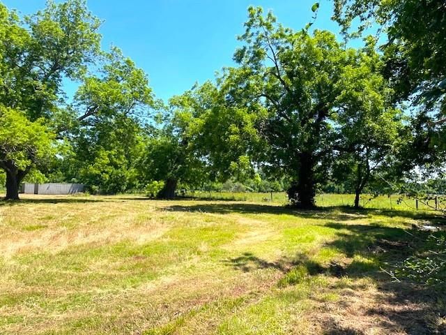 2125 Peach Ridge Road, Brookshire, TX 77423