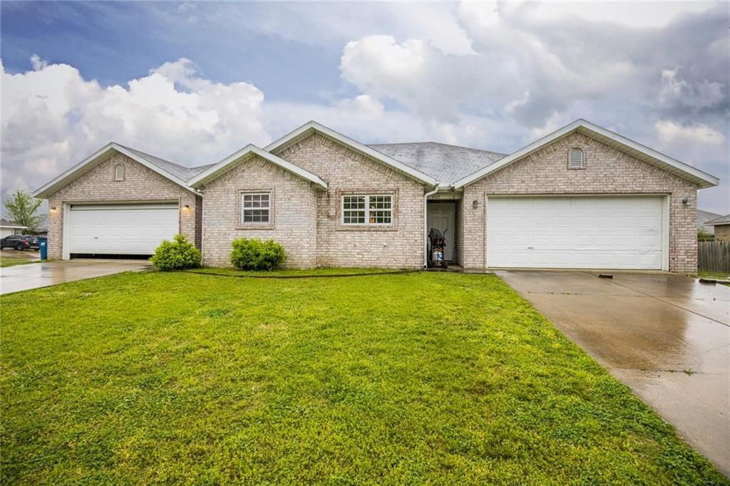 4103 SW Chapelstone Avenue 1, Bentonville, AR 72712