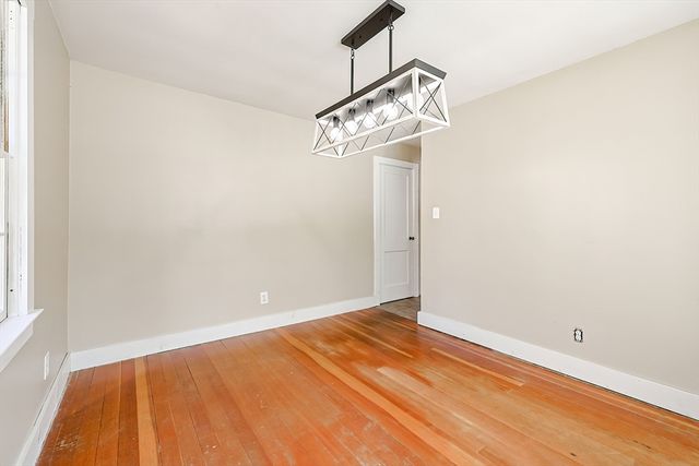 358 Briggs Rd, Westport, MA 02790