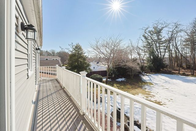 358 Briggs Rd, Westport, MA 02790