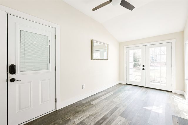 358 Briggs Rd, Westport, MA 02790