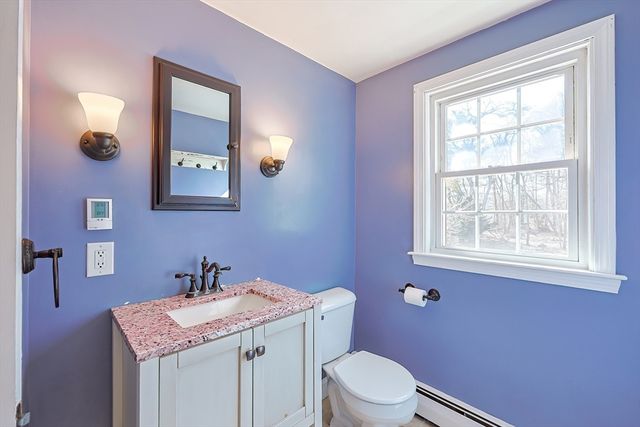 358 Briggs Rd, Westport, MA 02790