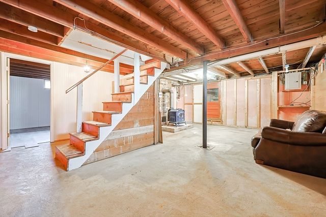 358 Briggs Rd, Westport, MA 02790