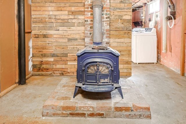 358 Briggs Rd, Westport, MA 02790