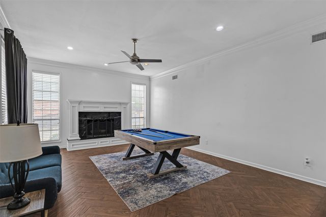 11123 Manorview Circle, Dallas, TX 75228