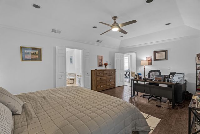 11123 Manorview Circle, Dallas, TX 75228