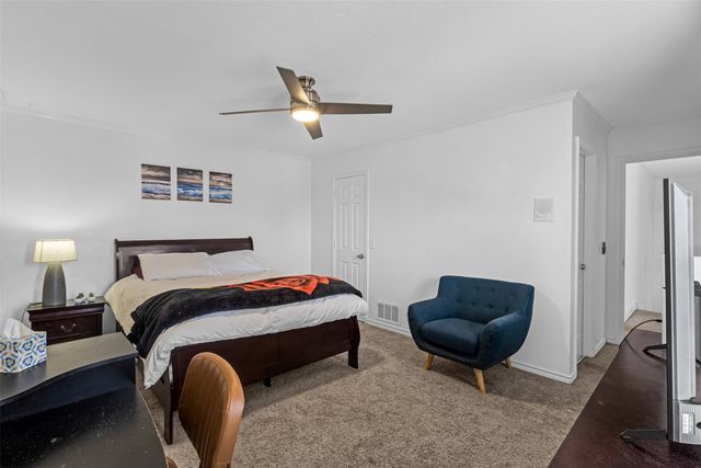 11123 Manorview Circle, Dallas, TX 75228