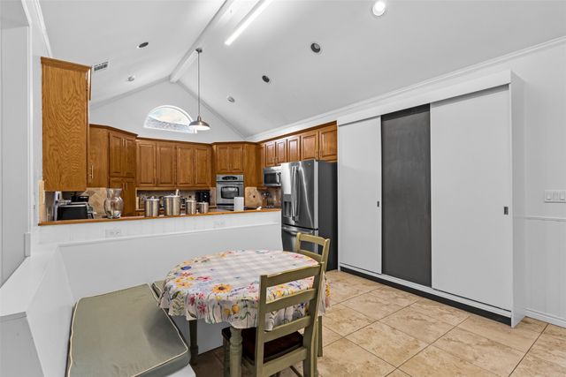 11123 Manorview Circle, Dallas, TX 75228