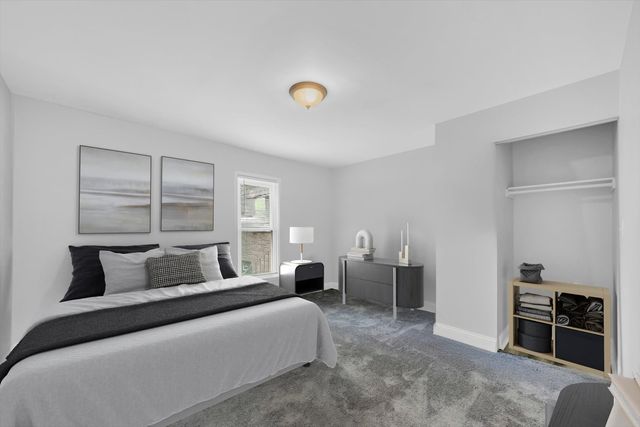 10004 S Torrence Avenue, Chicago, IL 60617