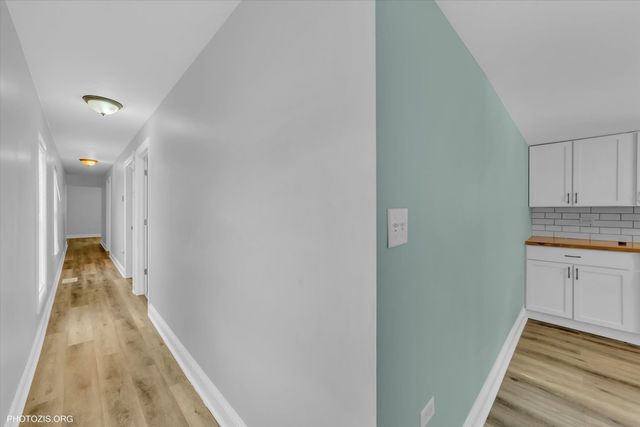 10004 S Torrence Avenue, Chicago, IL 60617