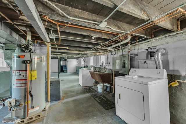 10004 S Torrence Avenue, Chicago, IL 60617