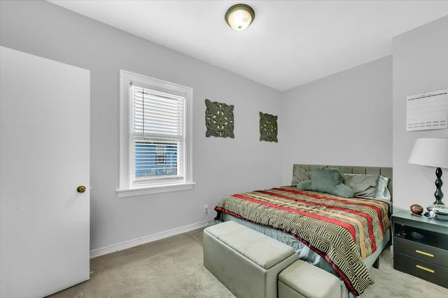 10004 S Torrence Avenue, Chicago, IL 60617